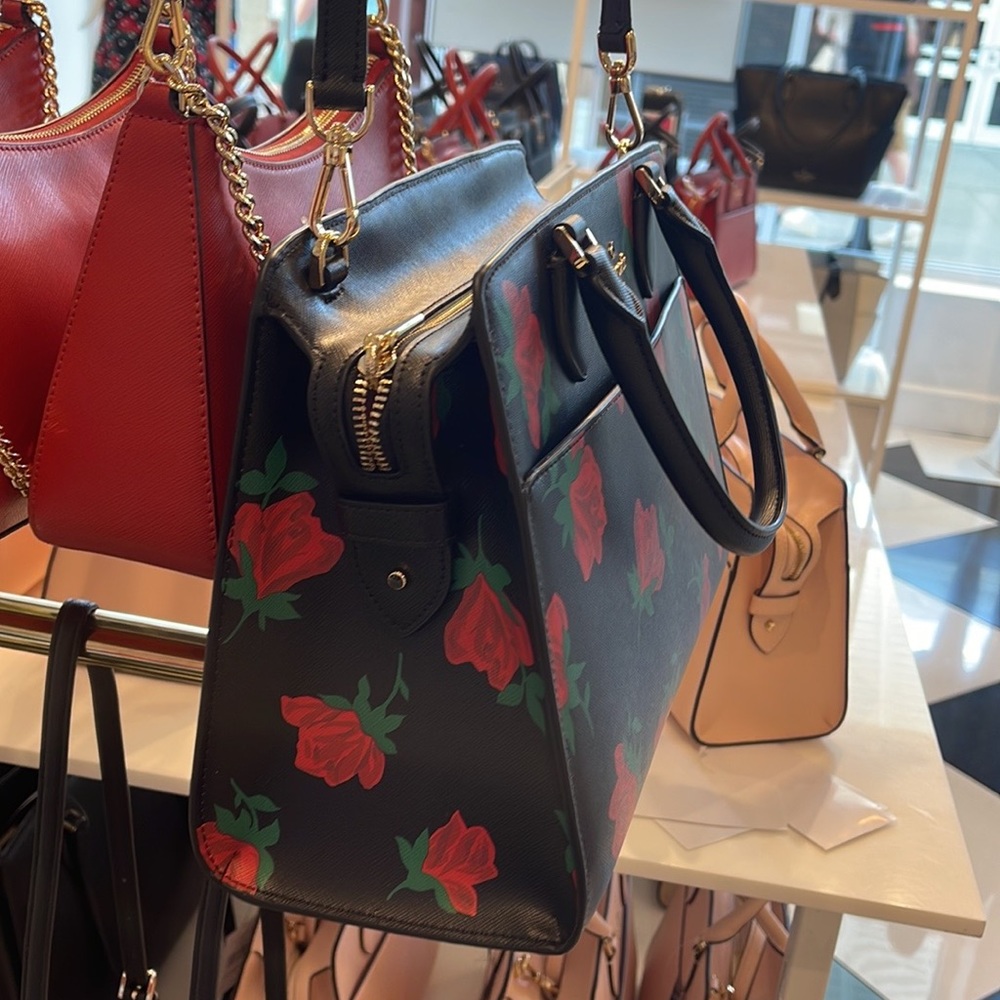 Kate Spade Madison Safiano Leather Medium Rose Toss Print Satchel Handbag
NWT - Picture 8 of 16